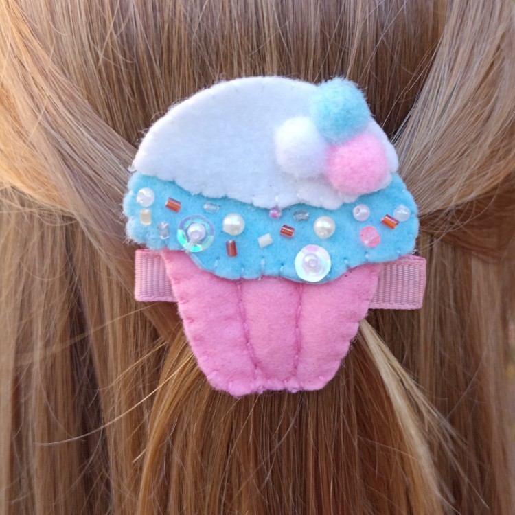 Αξεσουάρ κλιπ μαλλιών ΚΑΠ ΚΕΪΚ Cupcake Αξεσουάρ κλιπ μαλλιών ΚΑΠ ΚΕΪΚ Cupcake
